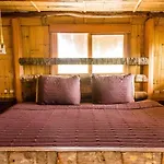 Bambu Gran Palas Hostal Party