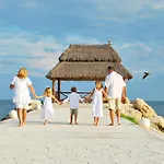 Hotel Marina El Cid Spa & Beach Resort
