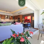 Great Apartment With Rooftop Pool