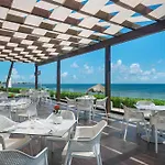 Ocean Coral & Turquesa All Inclusive (Adults Only)