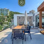 Great Apartment With Rooftop Pool