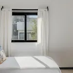 Vela\'S Condos Ocean Front