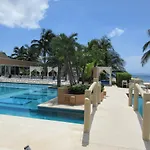 Isla Bonita