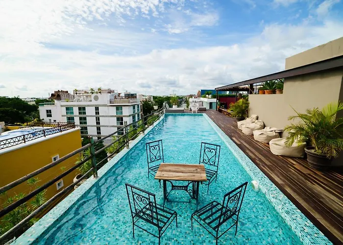 Be Playa Hotel Boutique & Rooftop Bar