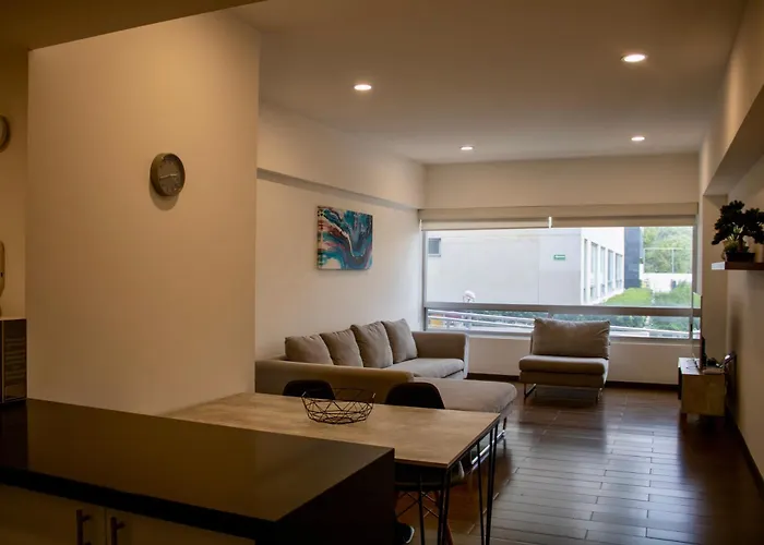 Condo En Zona De Hospitales Condo En Planta Baja