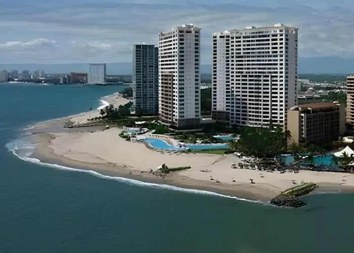 2Condo Beach With Balcony Sharing - Outstanding!