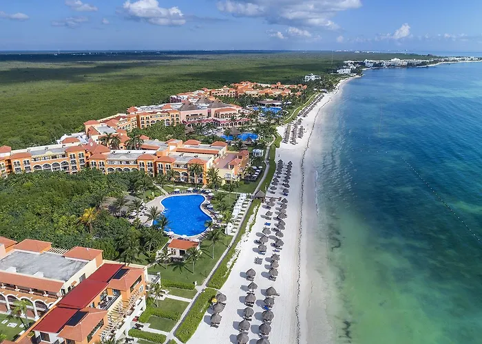 Ocean Coral & Turquesa All Inclusive (Adults Only)
