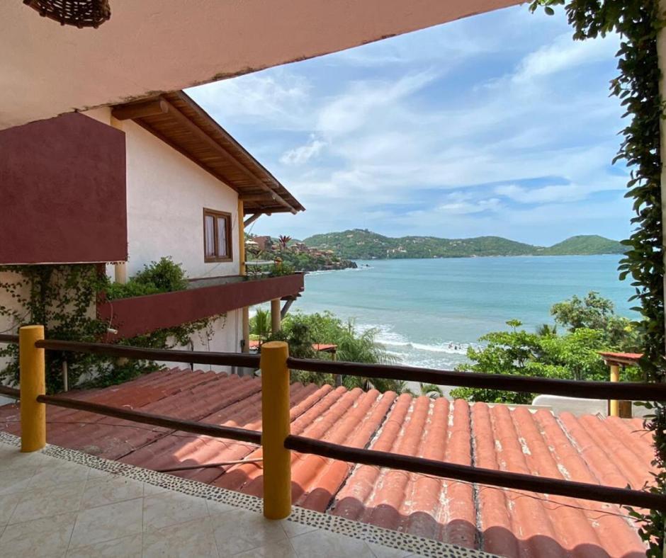 Aparthotel La Madera Zihuatanejo