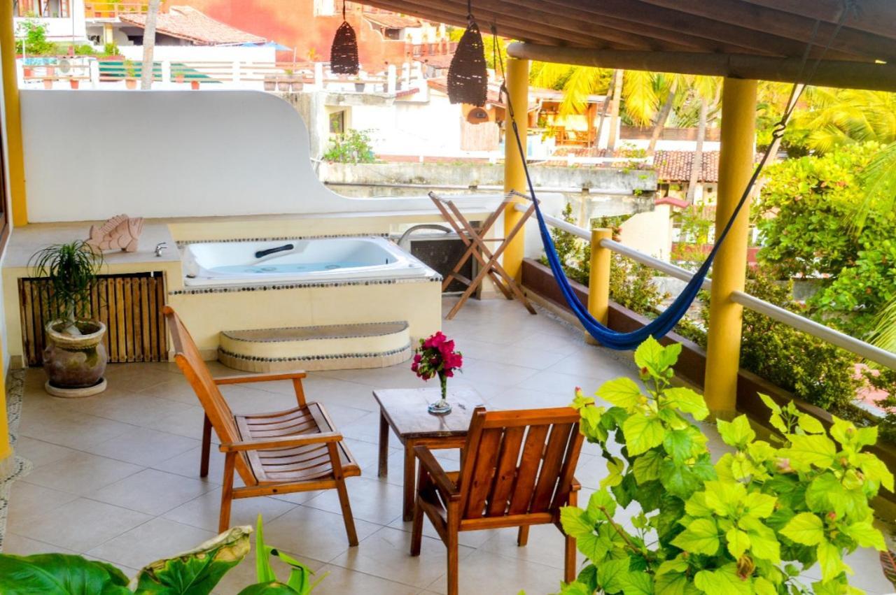 Aparthotel La Madera Zihuatanejo