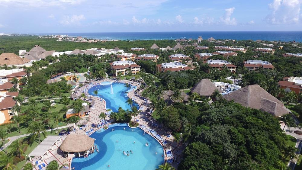 Bahia Principe Grand Coba Resort Akumal