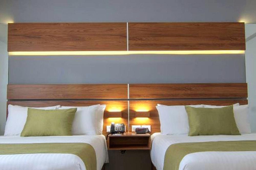 Inn Sleep Tijuana