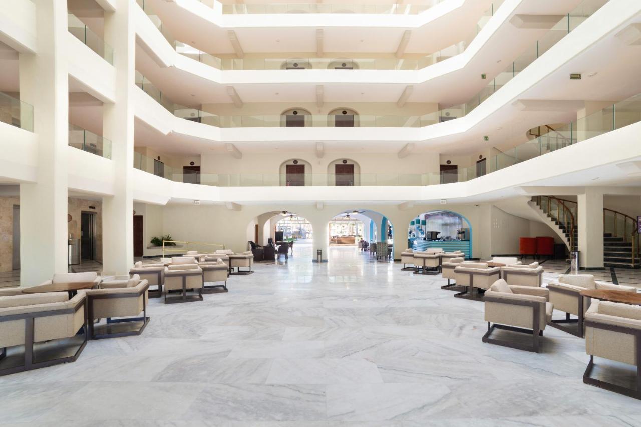 Del Palmar & 4*