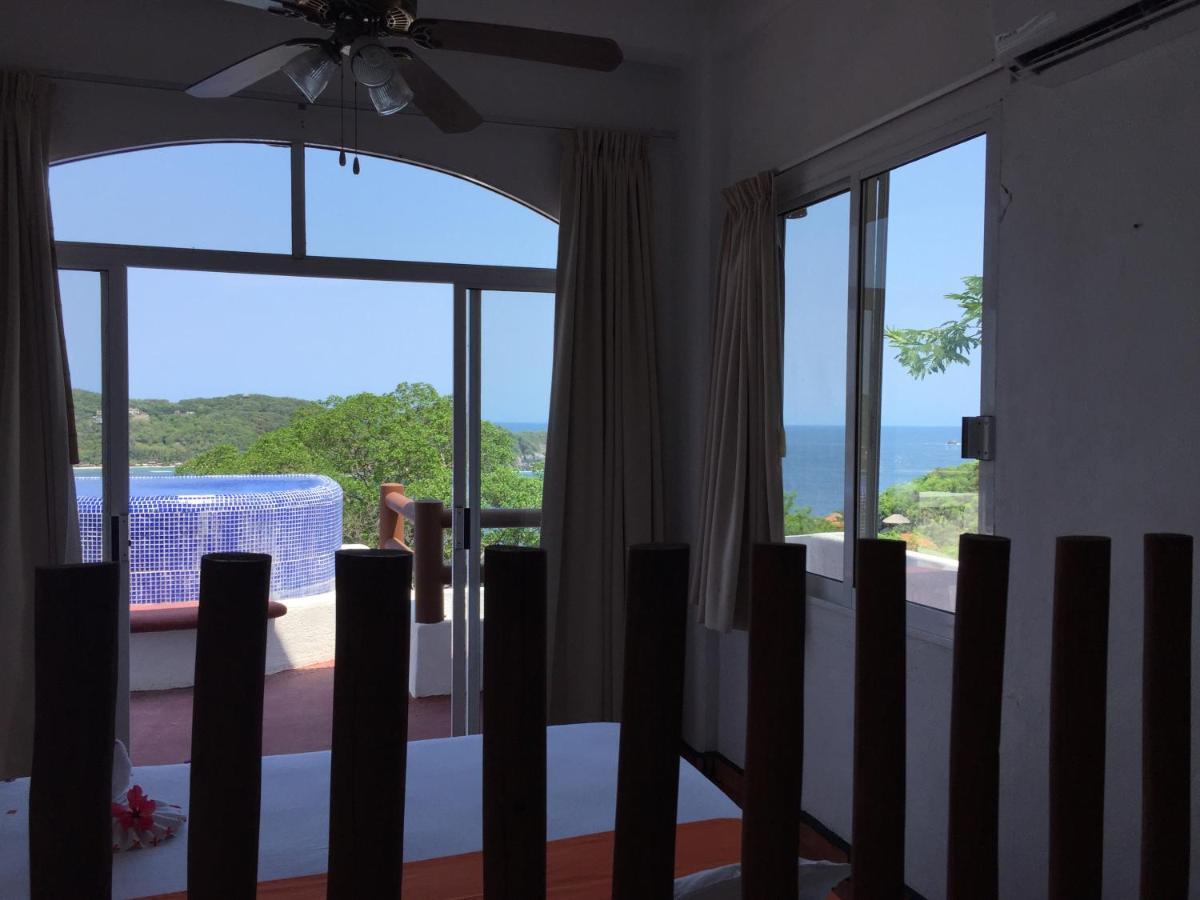 El Morro Hotel Zihuatanejo