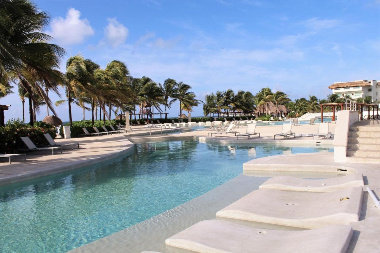Bluebay Grand Esmeralda Resort 5*