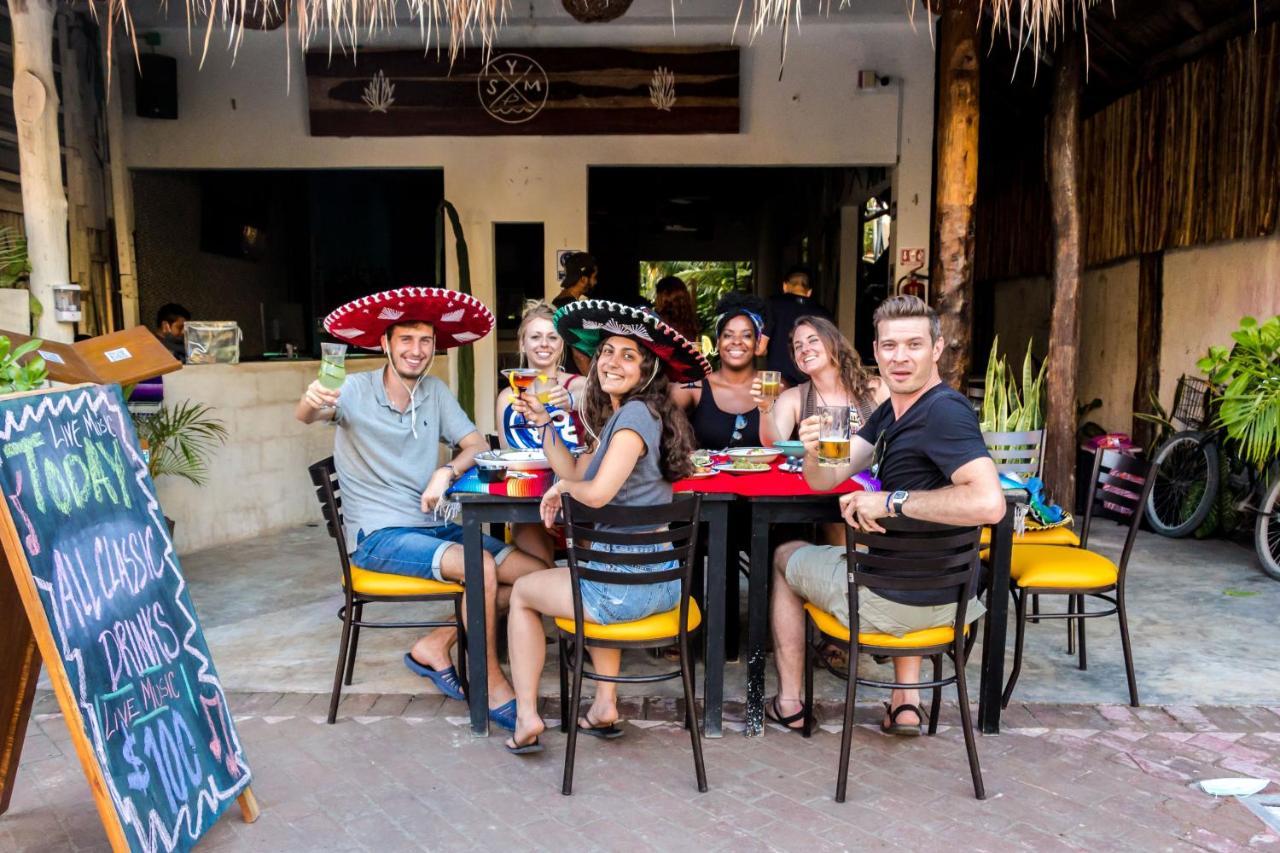 Bed & Breakfast Oostel Smart - Playa