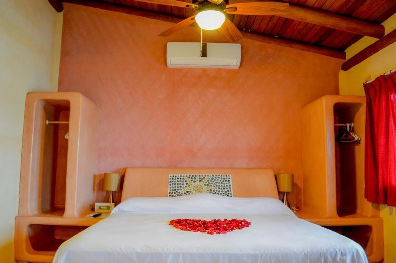 La Madera Zihuatanejo