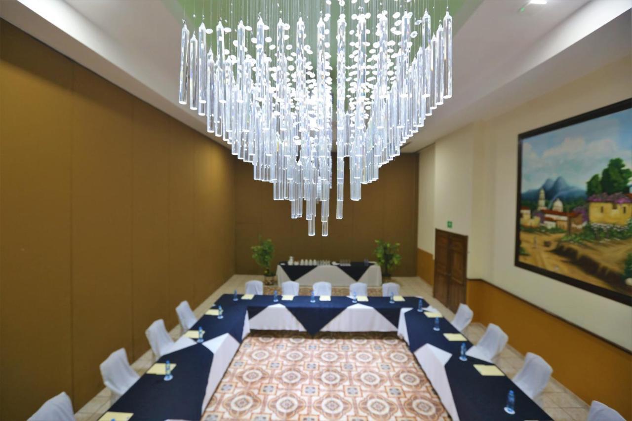 & Trademark Collection By Wyndham Hotel 4*
