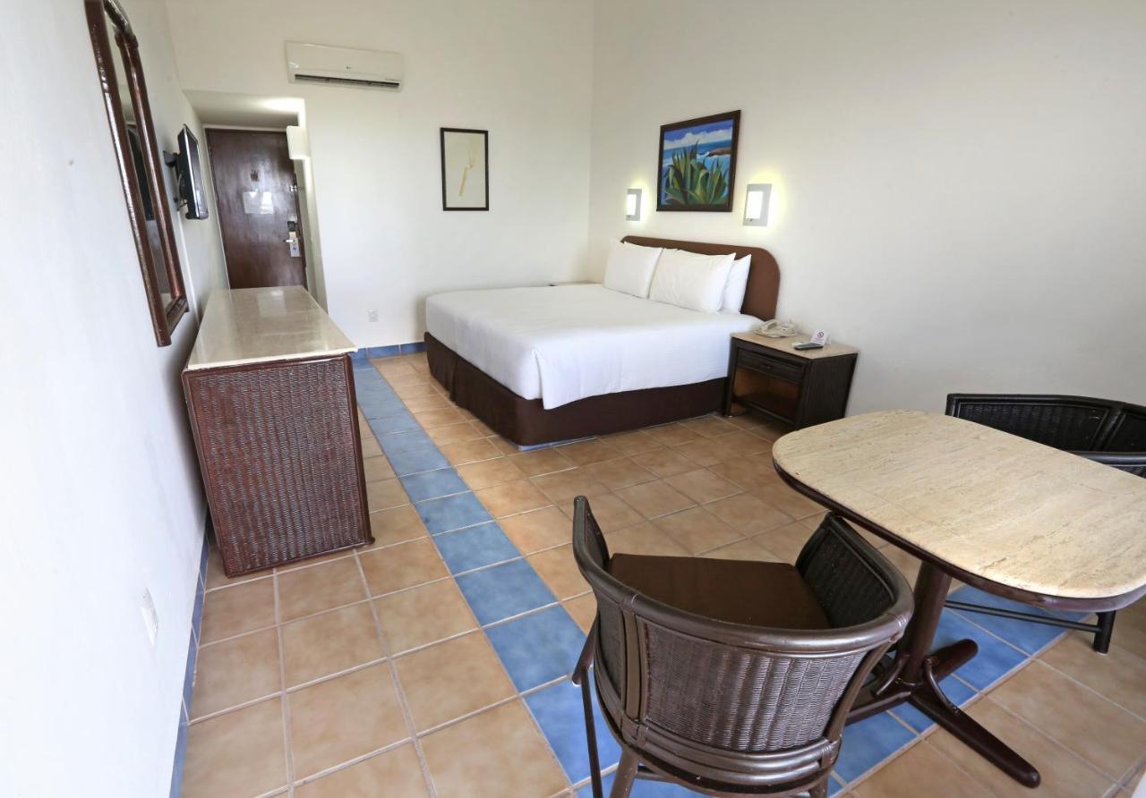 & Trademark Collection By Wyndham Hotel Cozumel