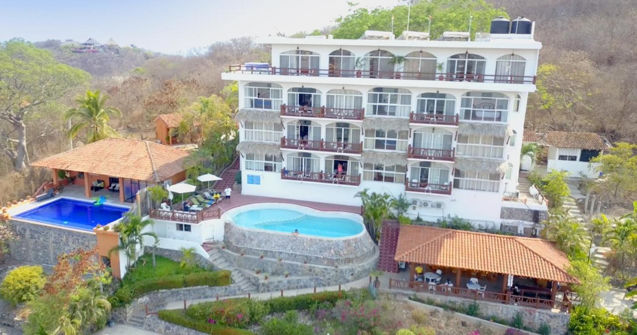 El Morro Hotel Zihuatanejo