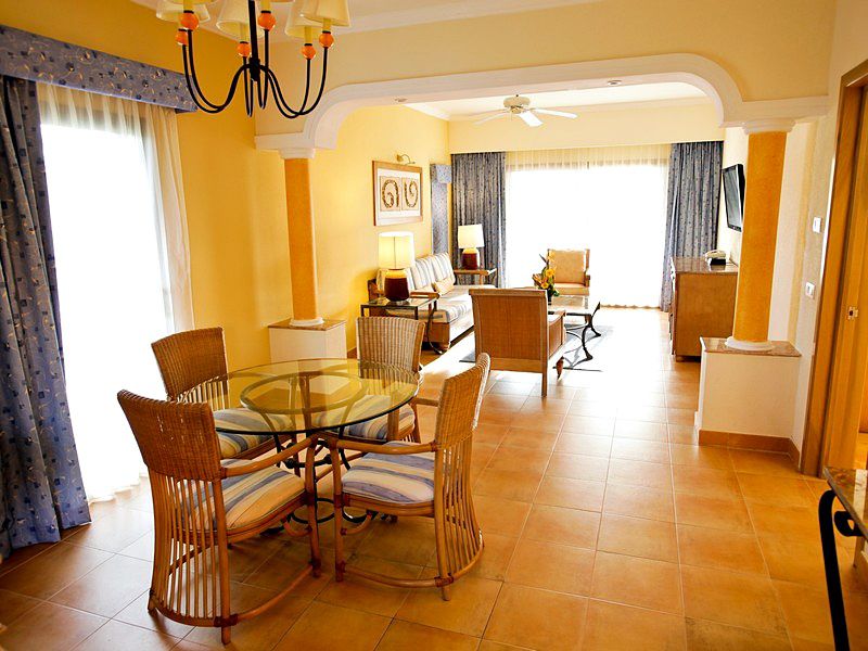 Resort Barcelo Maya Colonial 5*