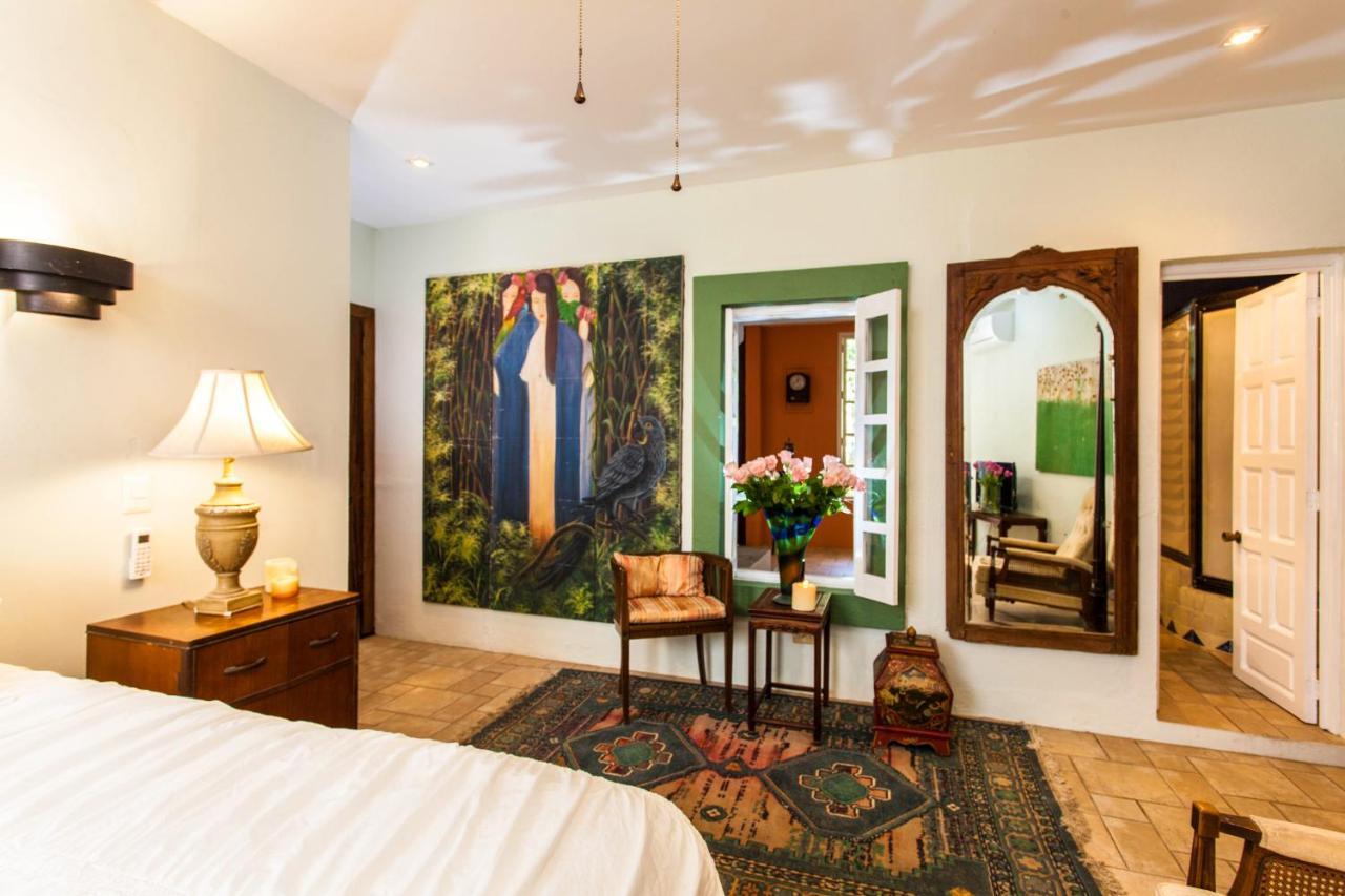 Garlands Del Rio Riverside Boutique Hotel Bed & Breakfast
