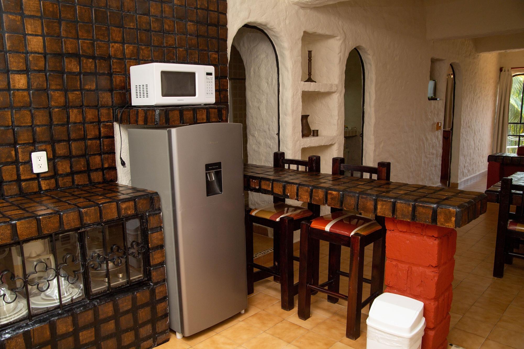 Puerta Del Mar Ixtapa Aparthotel