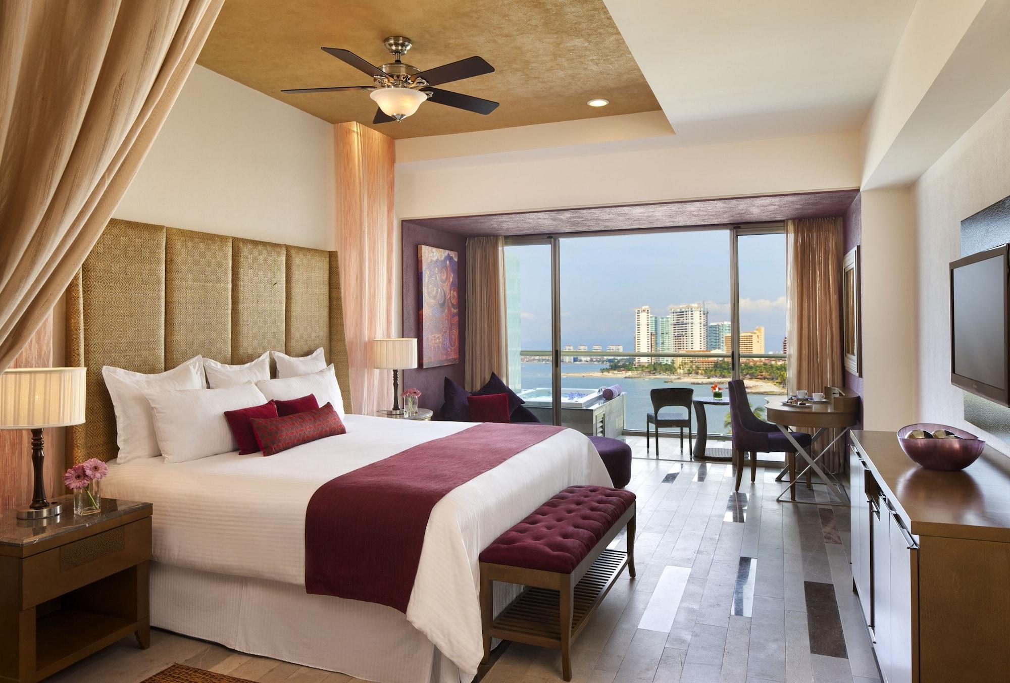 Secrets Vallarta Bay & - Adults Only 5*