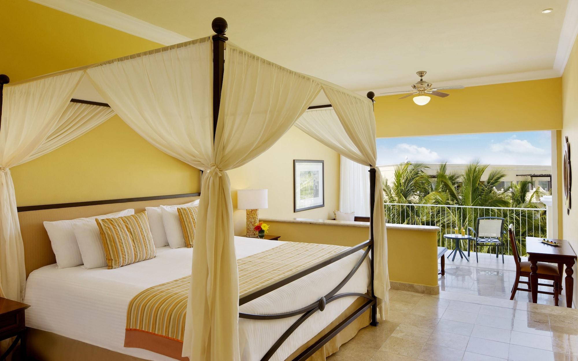Resort Dreams &