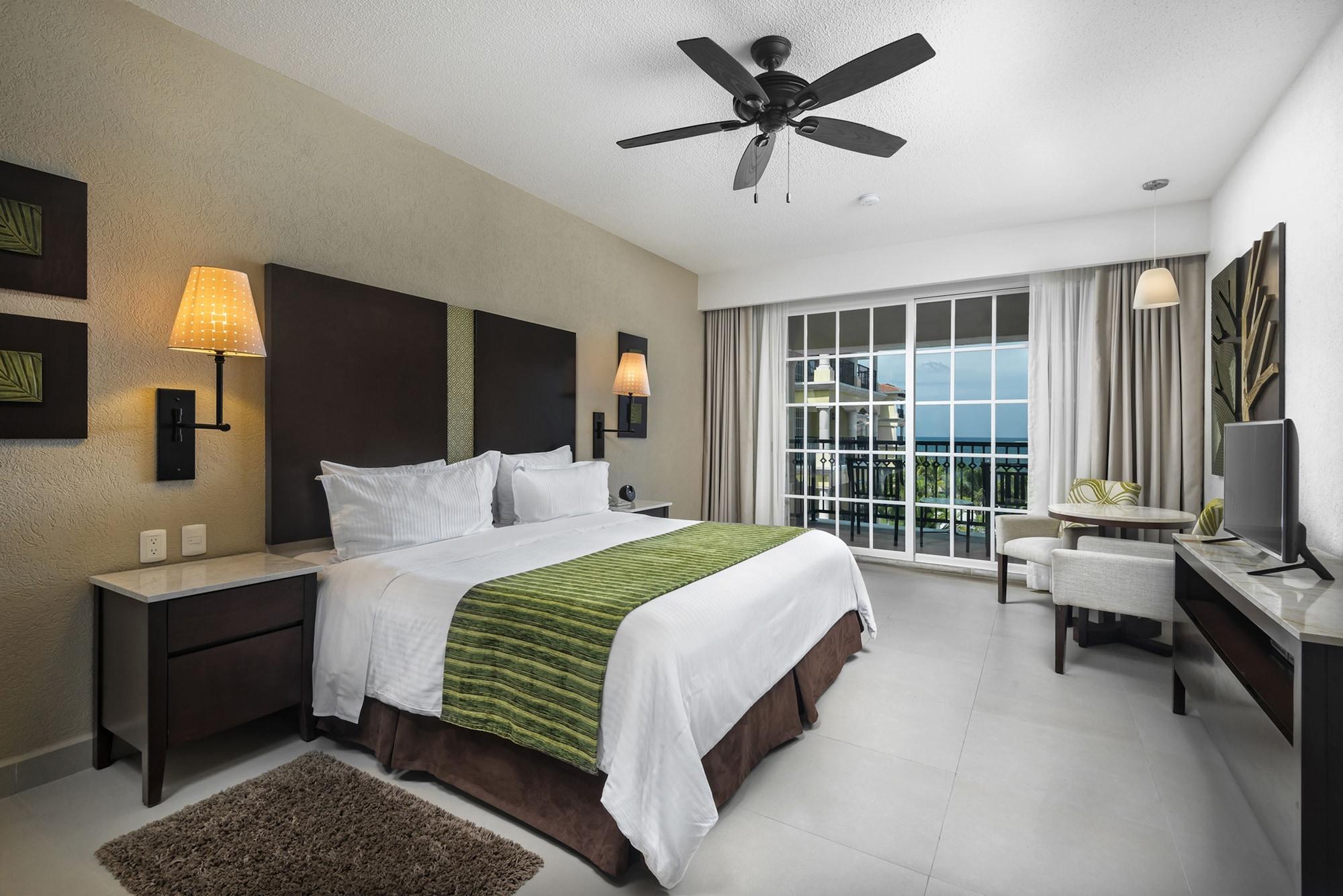 Resort Marina El Cid & 4*