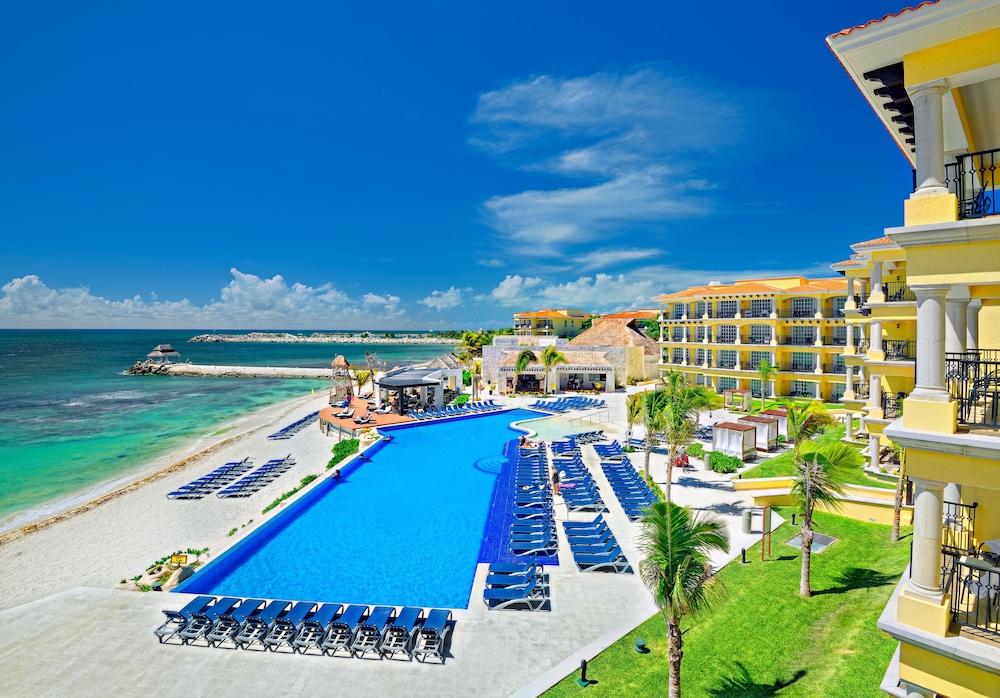 Marina El Cid & 4* Puerto Morelos