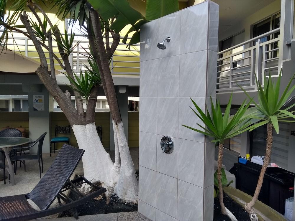 Baja La Mesa Hotel Tijuana