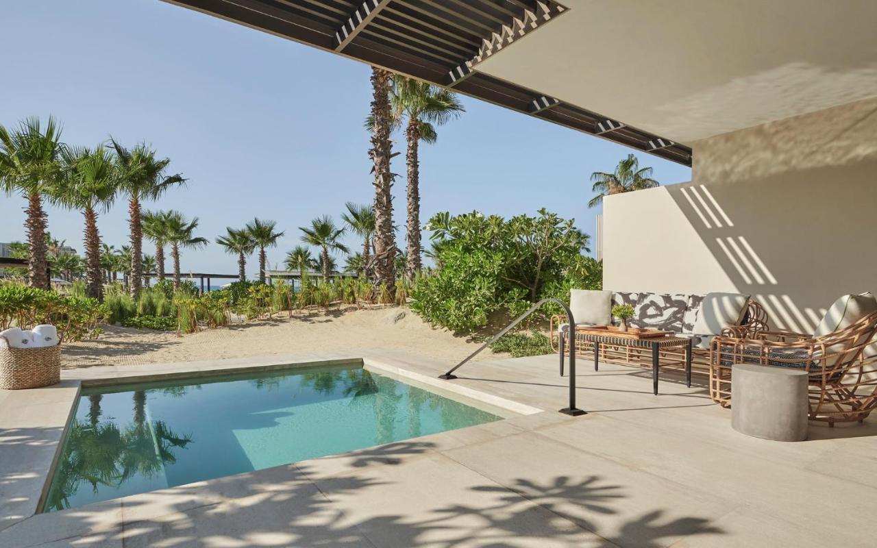 Four Seasons Cabos 5*