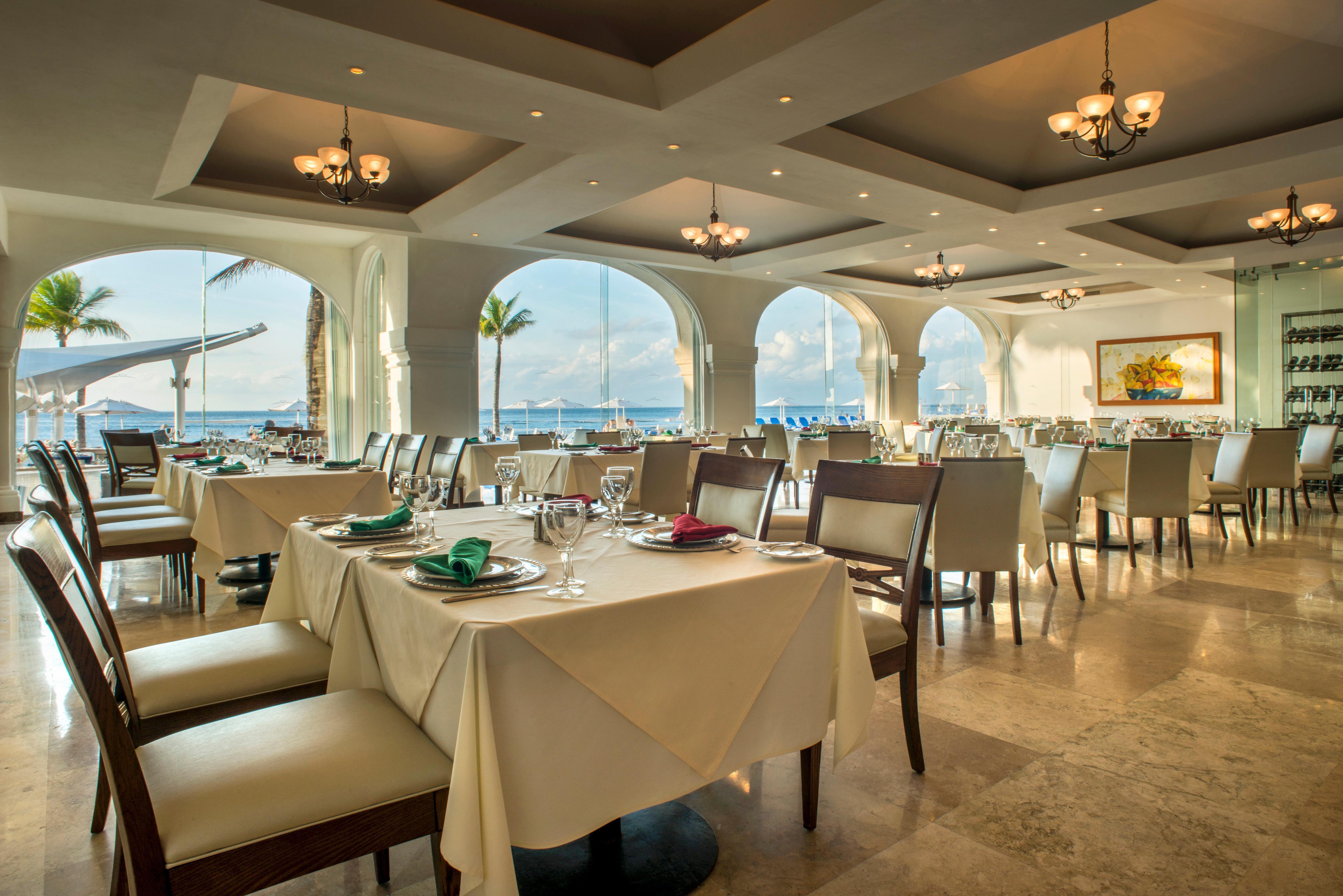 Resort Palace Cozumel