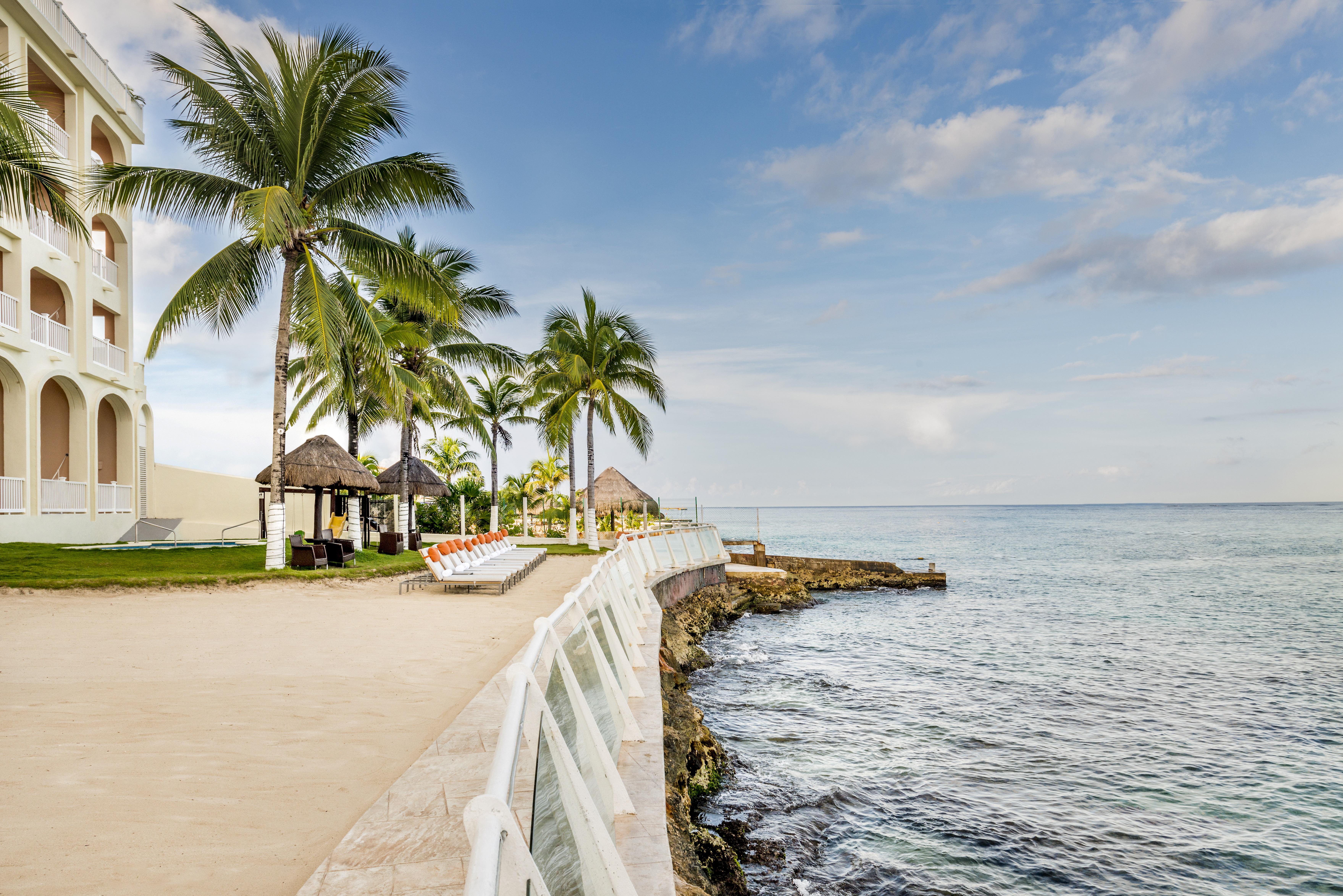 Palace Resort 5*