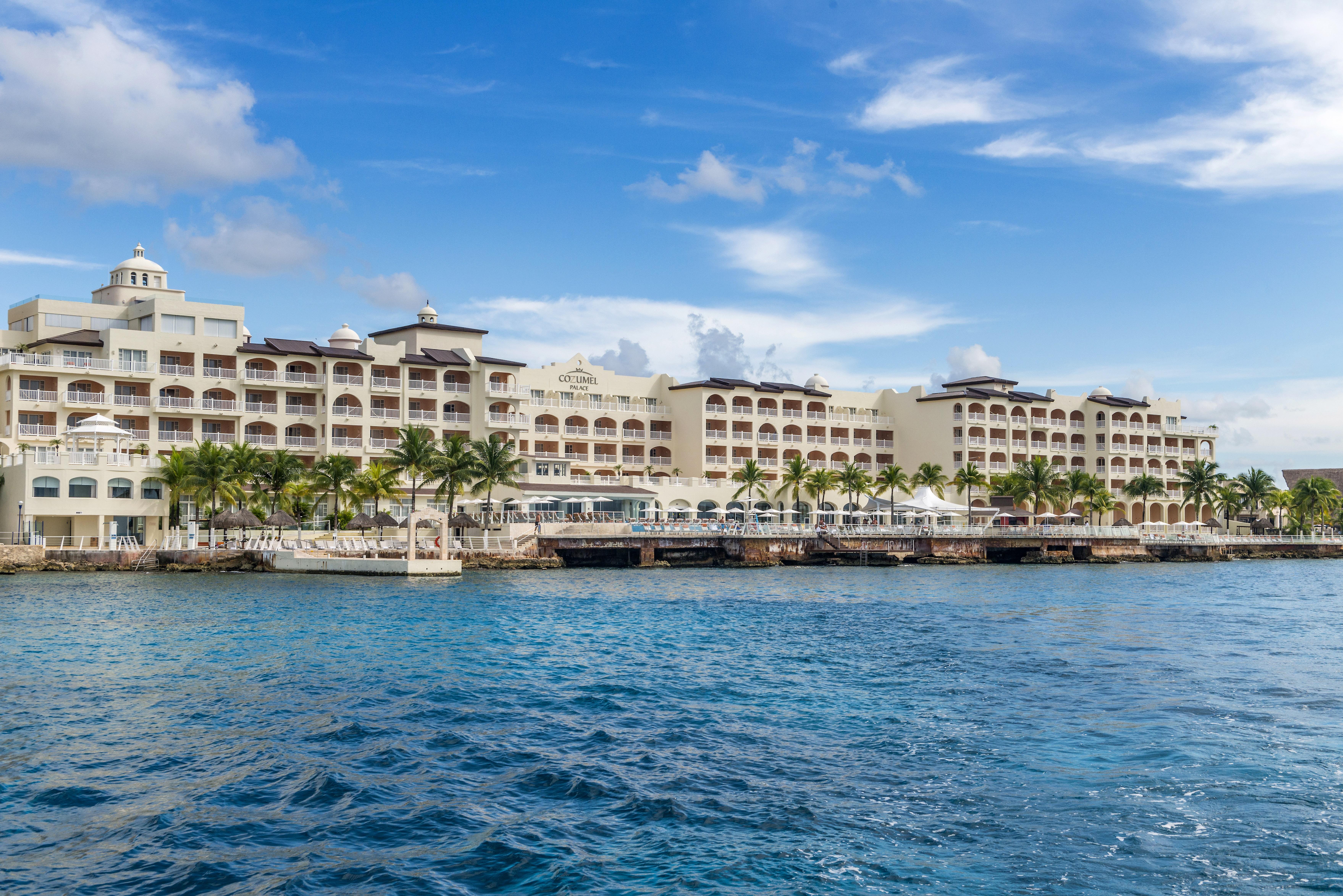 Resort Palace