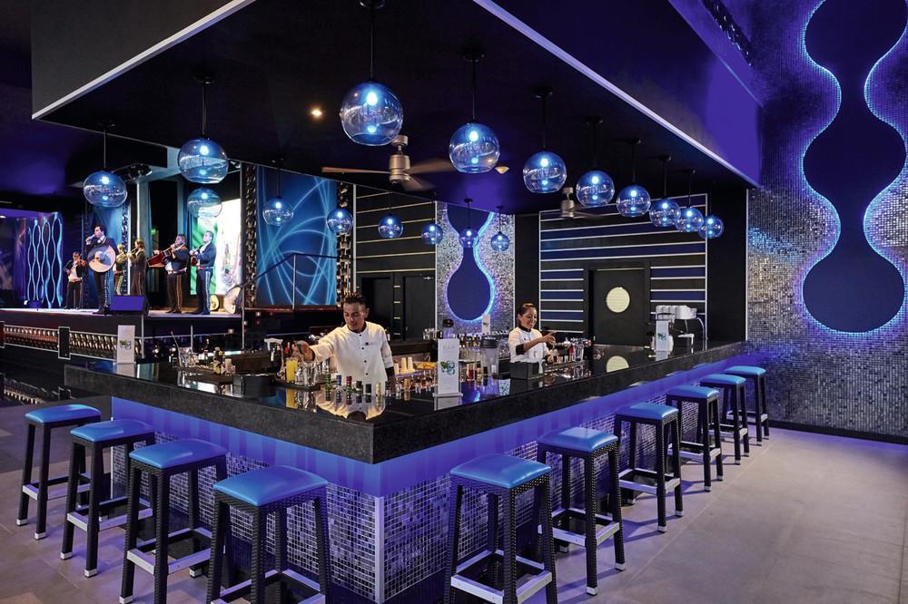 Hotel Riu Tequila Playa del Carmen