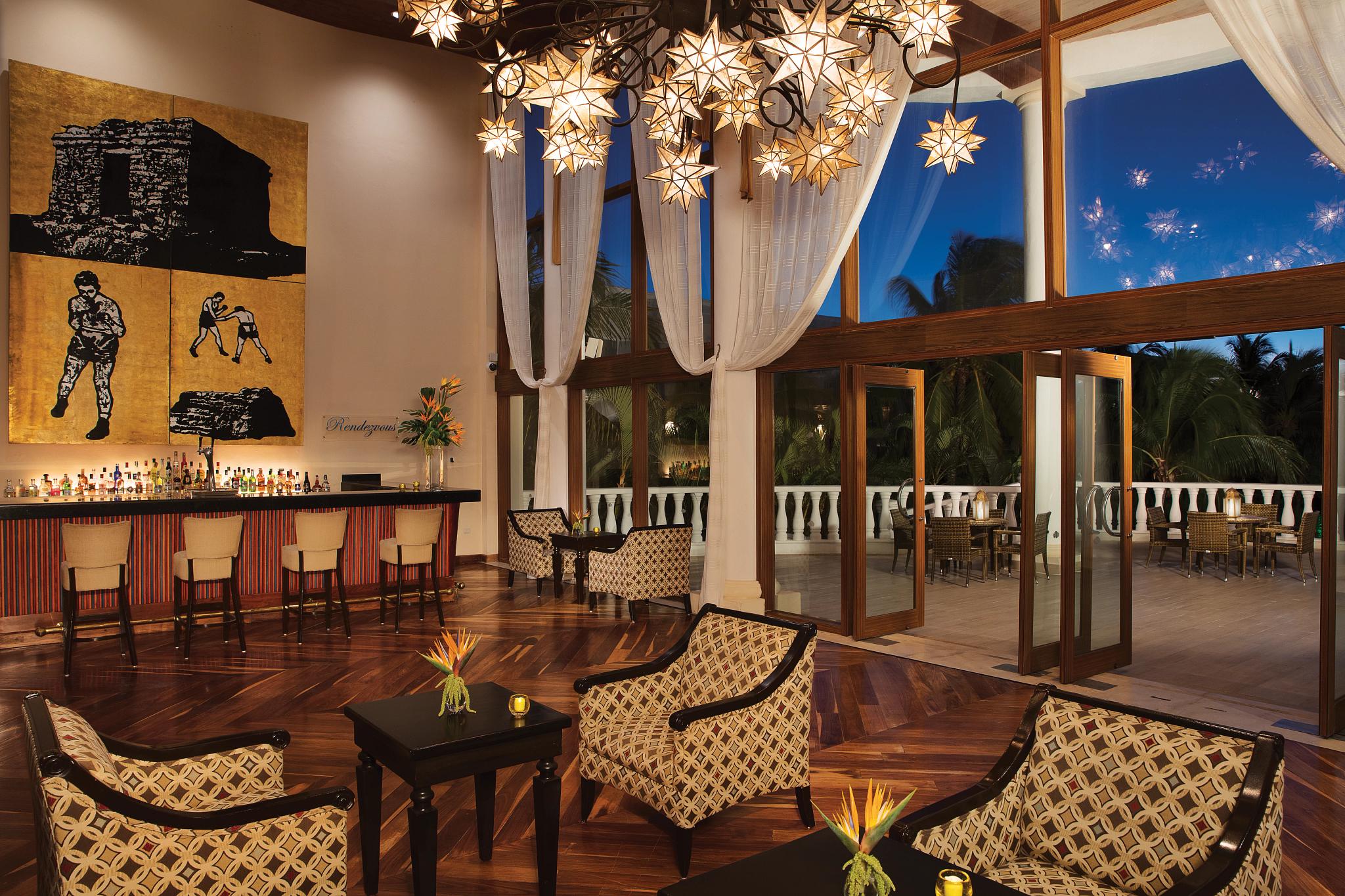 Resort Dreams & Tulum