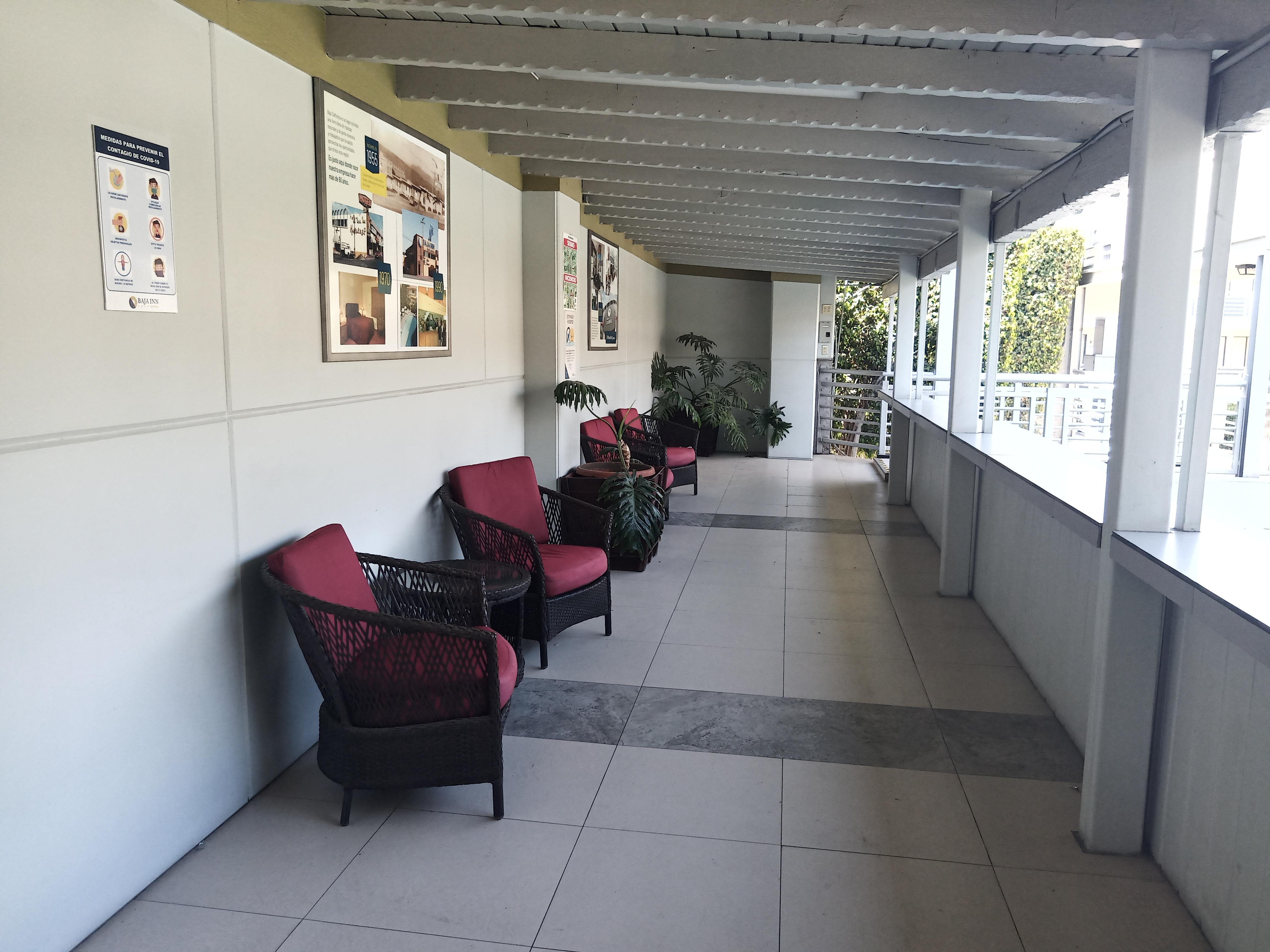 Hotel Baja La Mesa