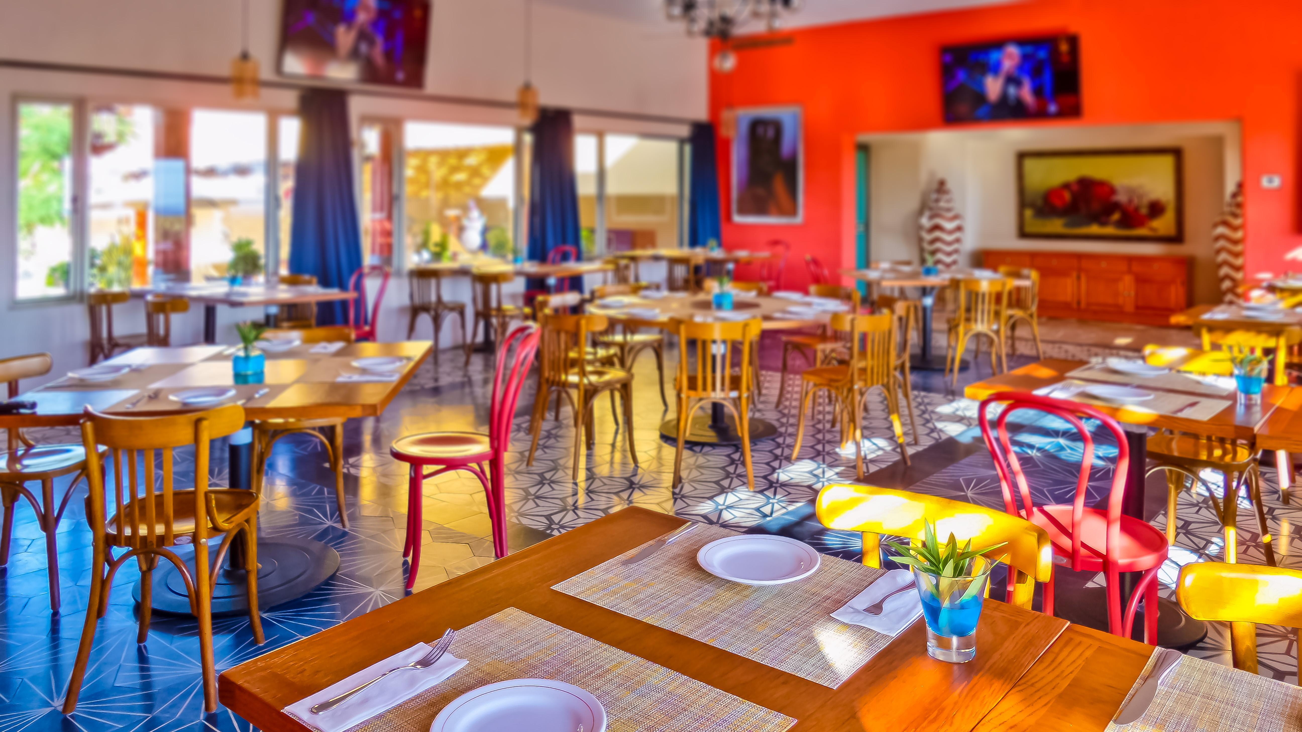 Patios Hotel