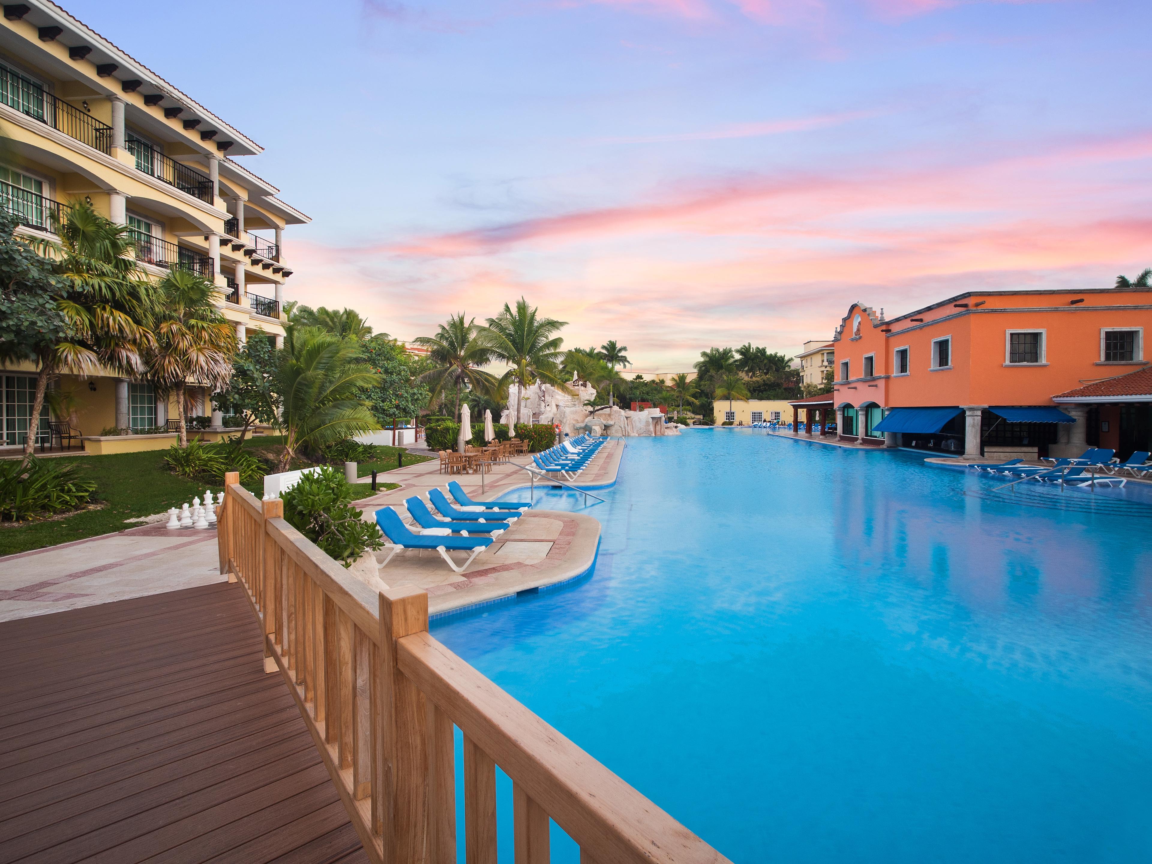 Marina El Cid & Resort