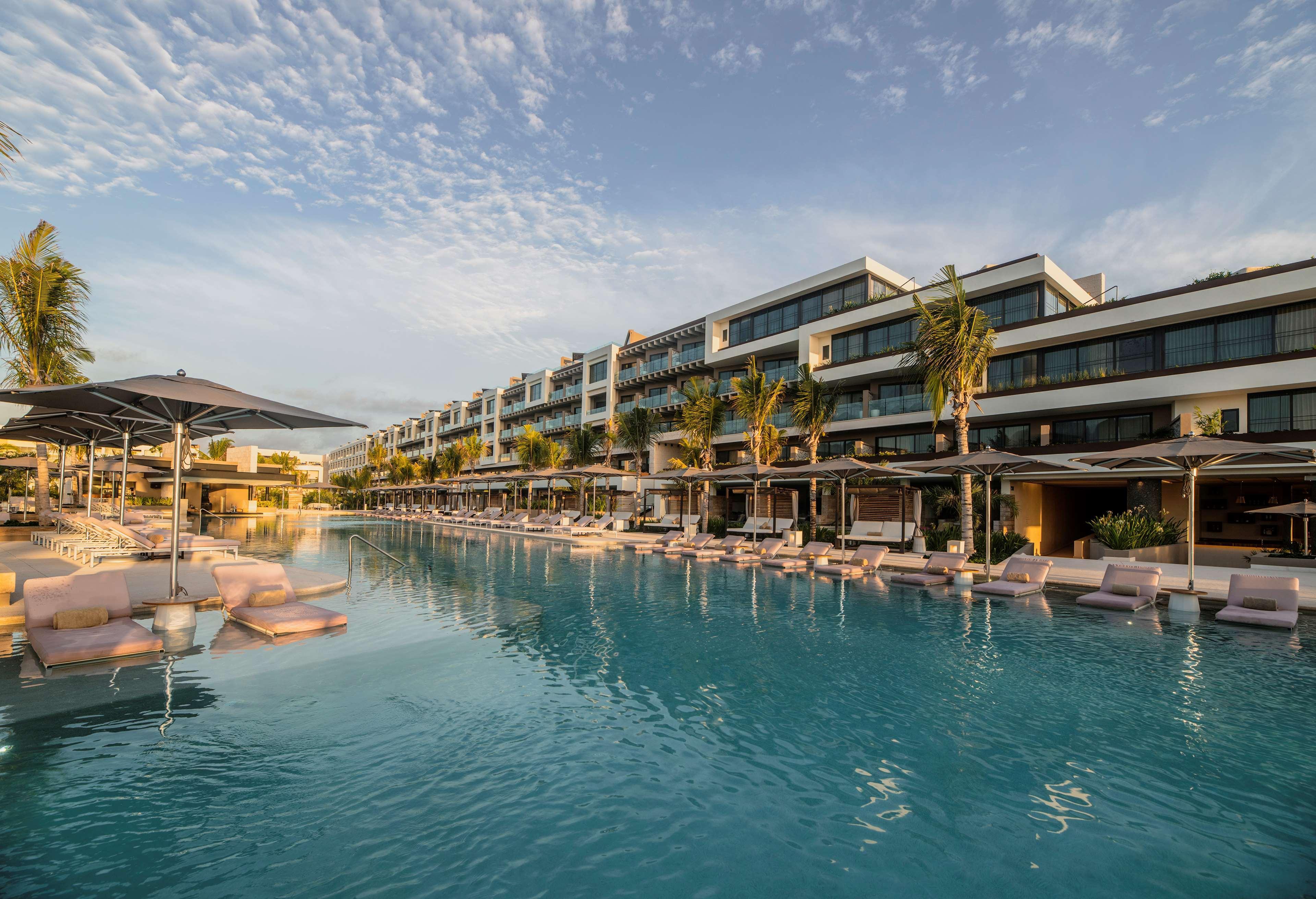 Resort Atelier Playa Mujeres (adults Only) 5*