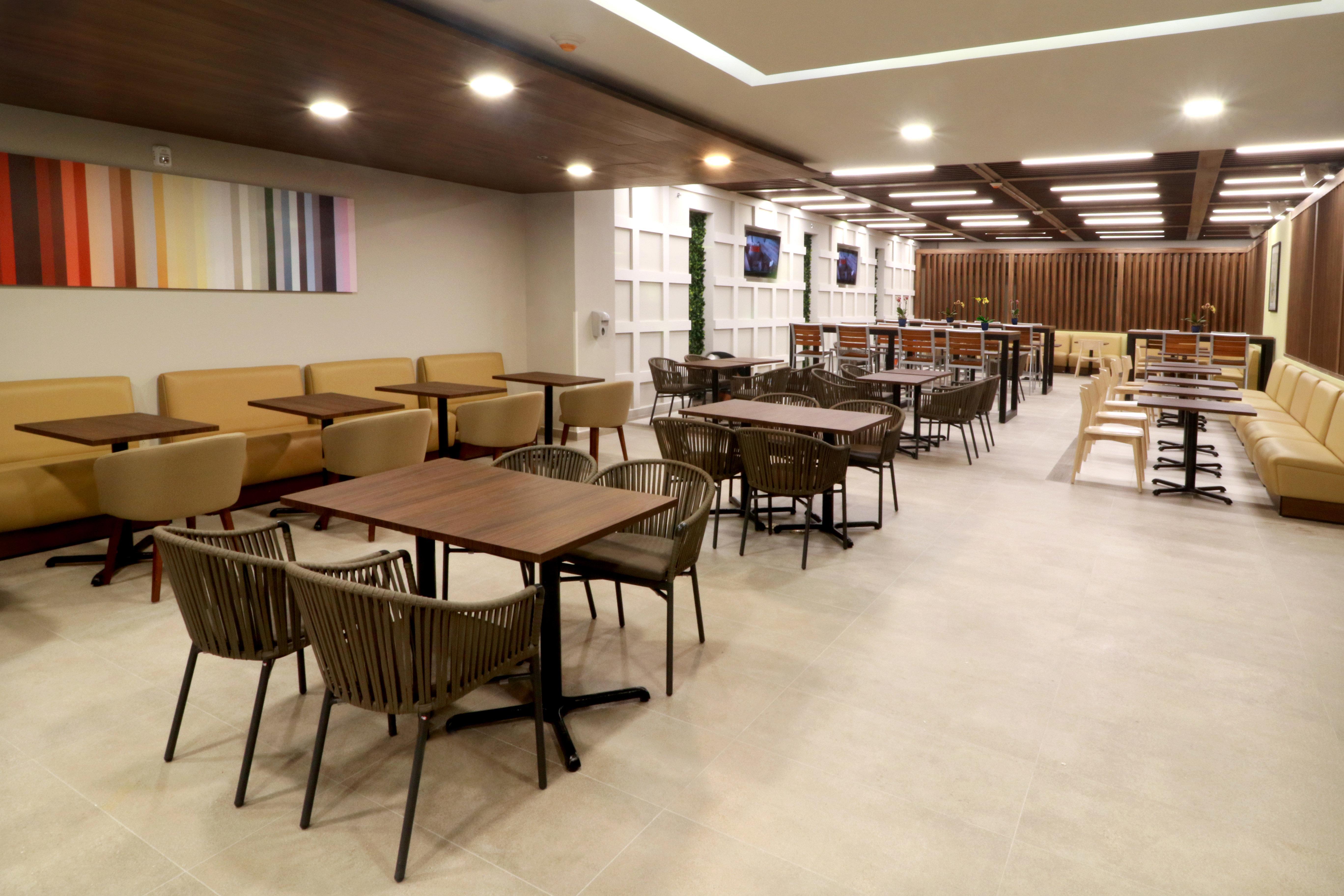 Hotel Express & - By Ihg 3*