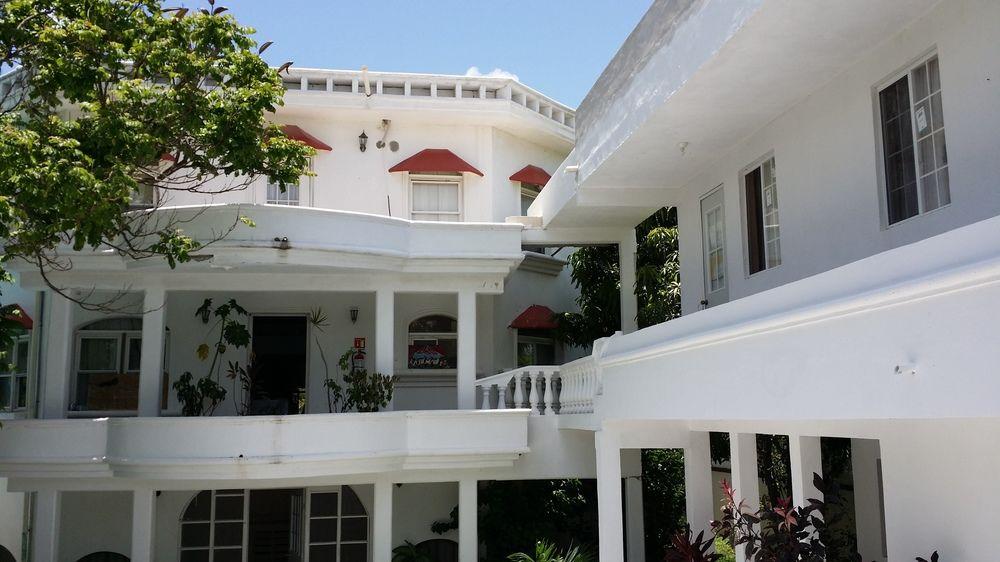 Mansion Giahn Bed & Breakfast Cancun