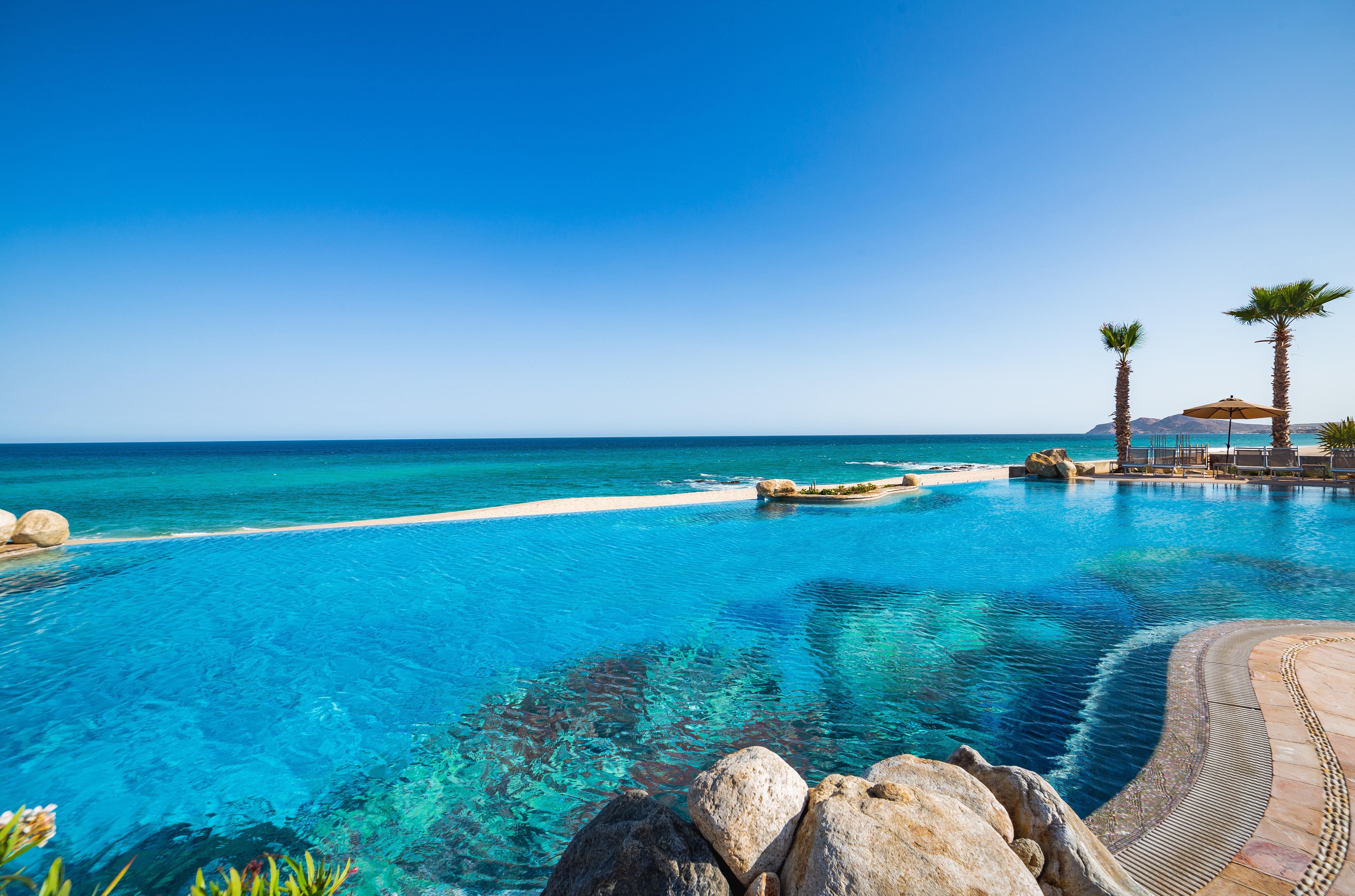 Hotel La Valencia & Cabos 5*