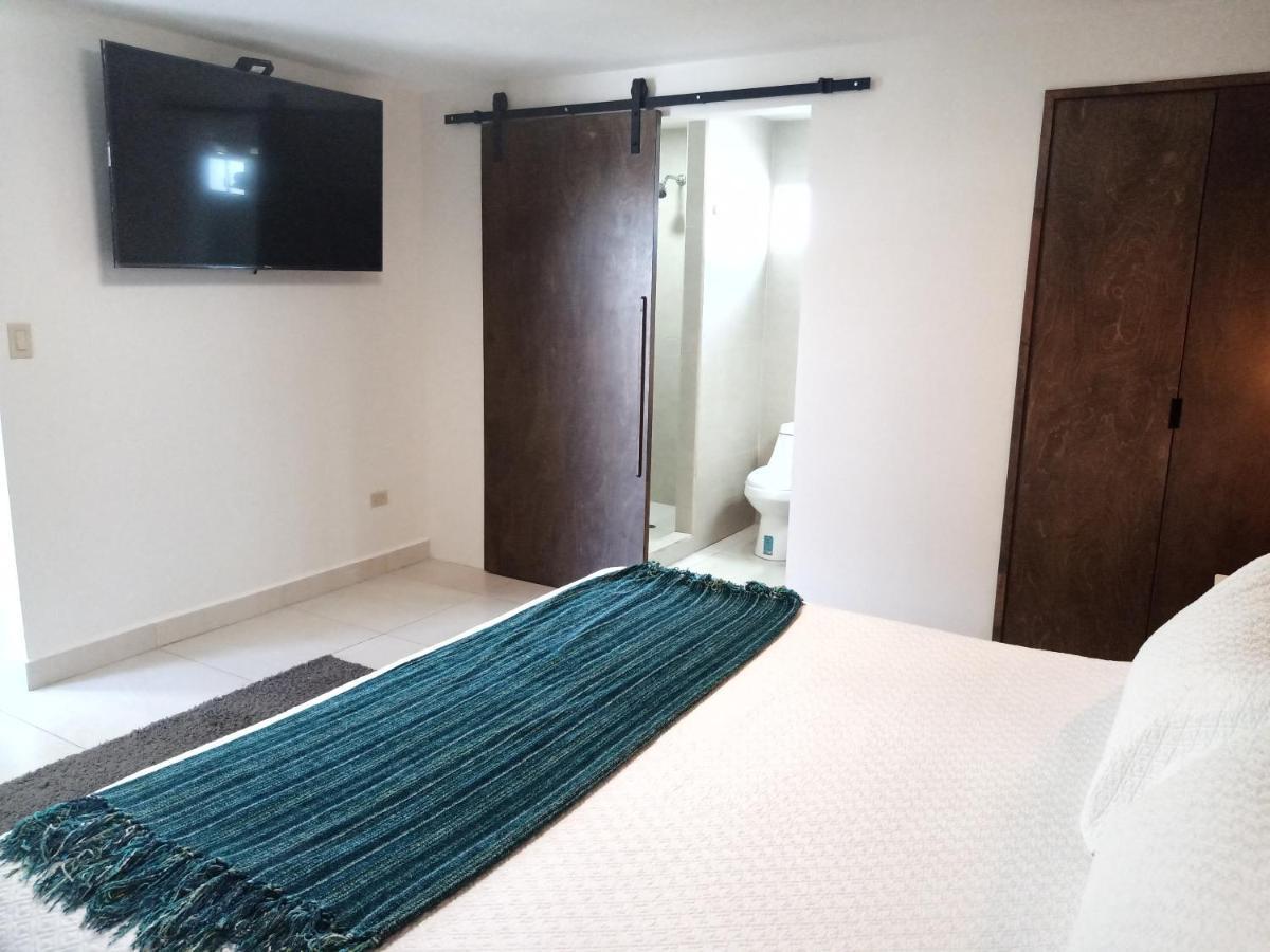 Baja La Mesa Hotel Tijuana
