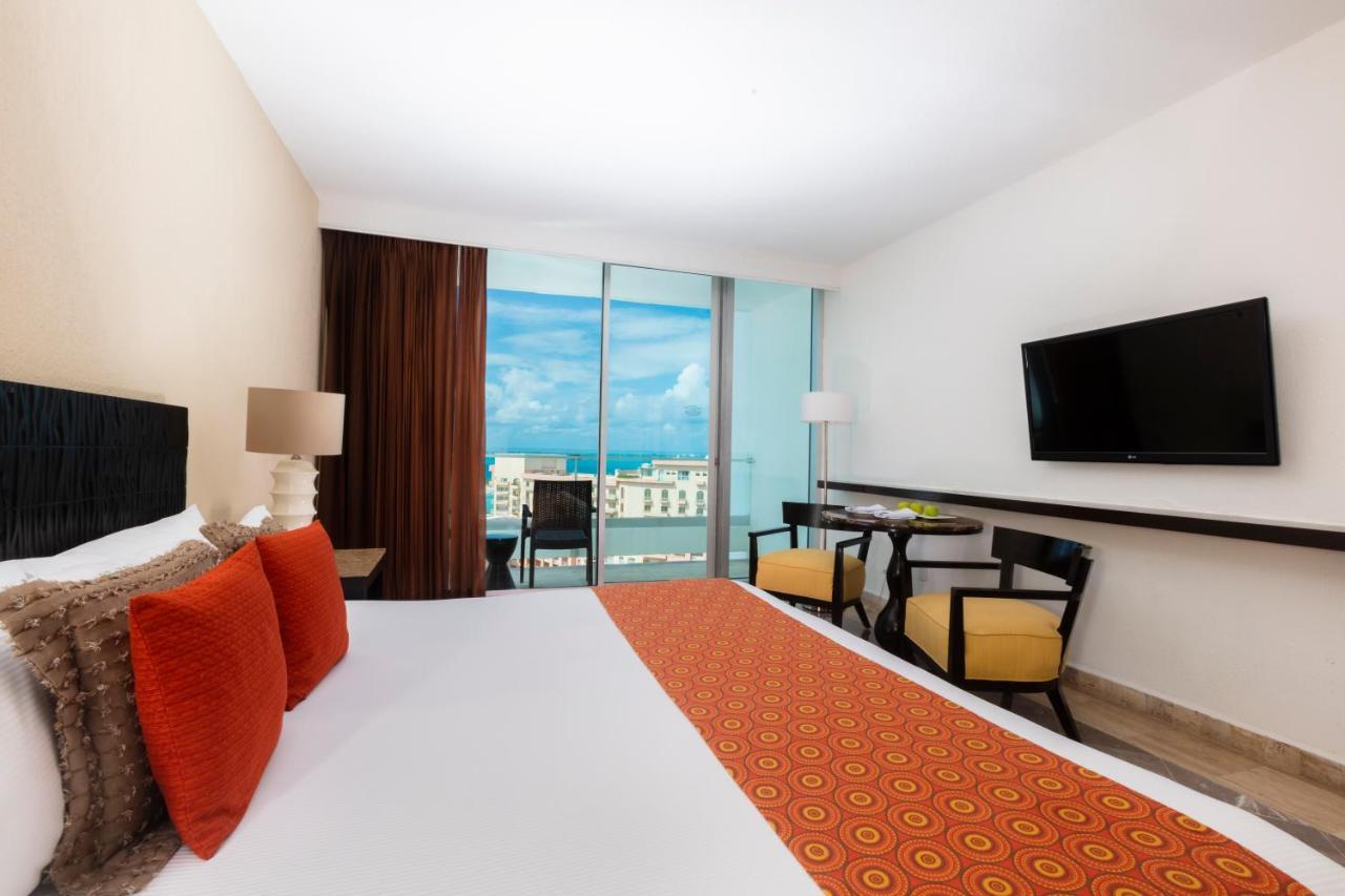 Resort Krystal Grand Cancun