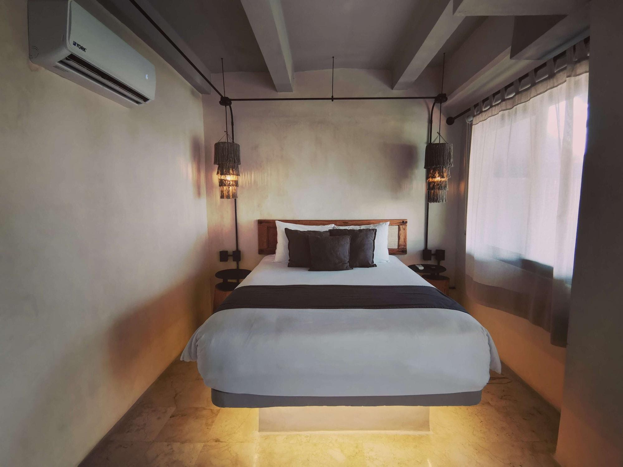 Hotel Caribbean Paradise & - 5th Avenue