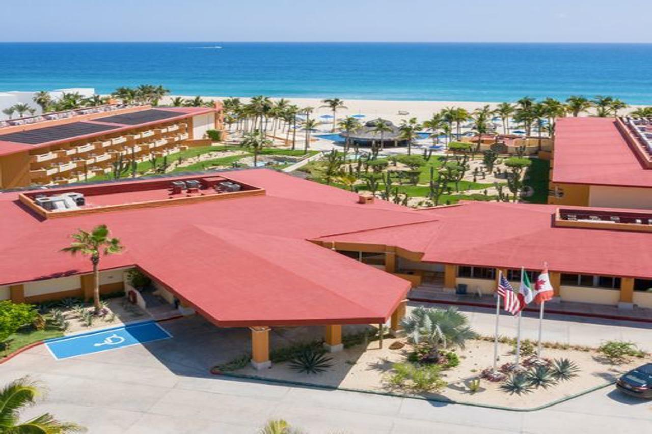 Real Cabos 4*