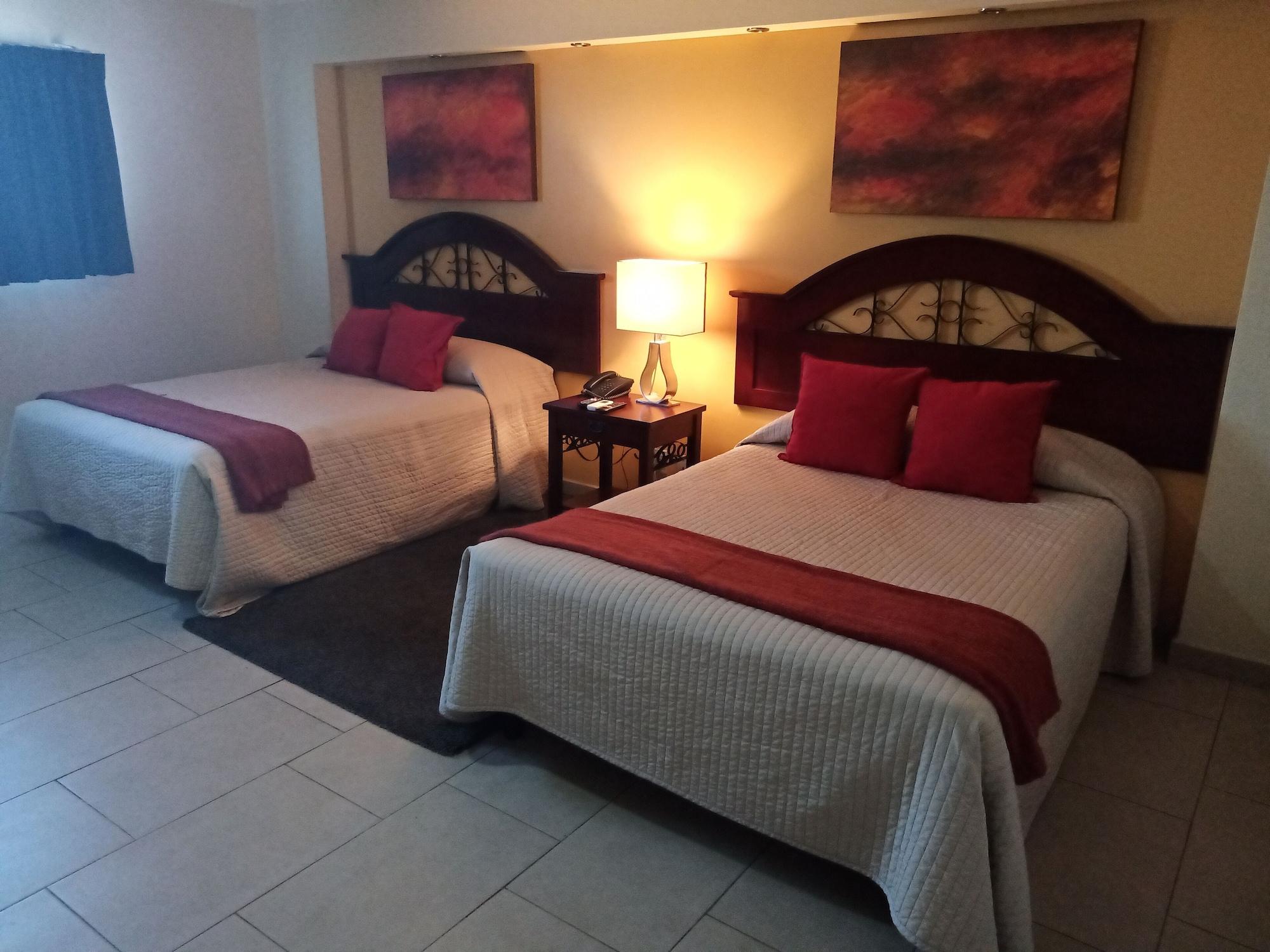 Baja La Mesa Hotel Tijuana