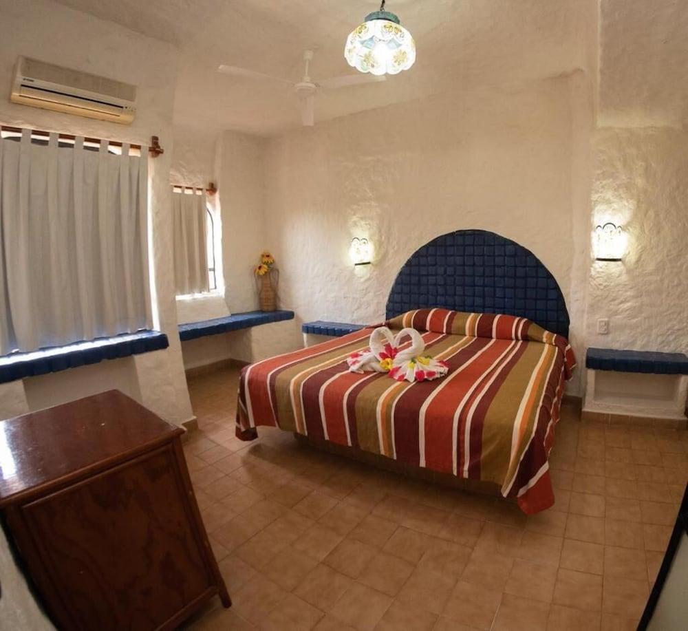 Puerta Del Mar Ixtapa Aparthotel